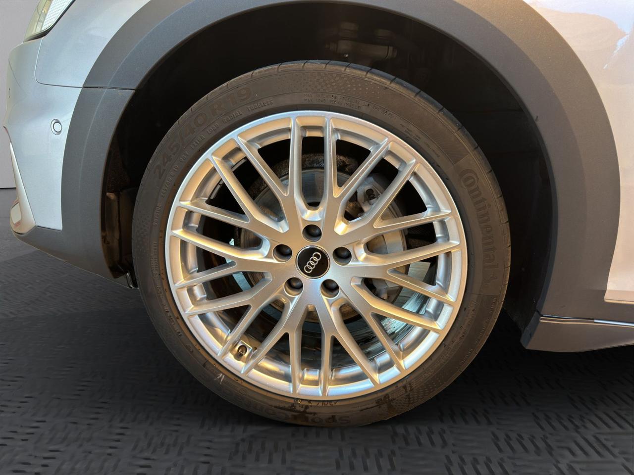 Audi A4 Allroad 40 2.0 TDI Quattro S-Tronic