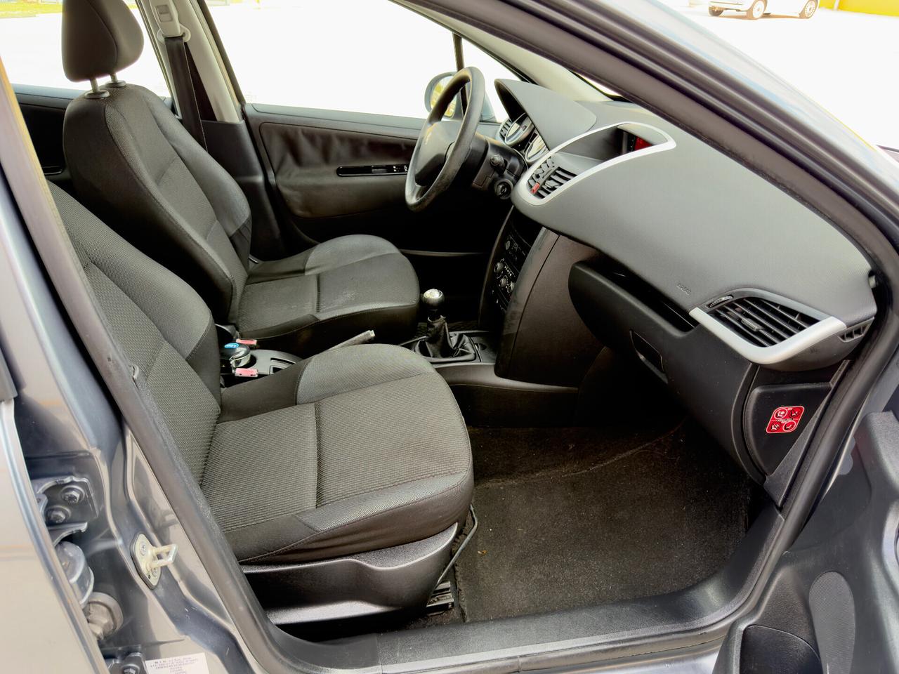 Peugeot 207 1.4 8V 75CV 5p. Energie Sport ECO GPL ok neopatentati