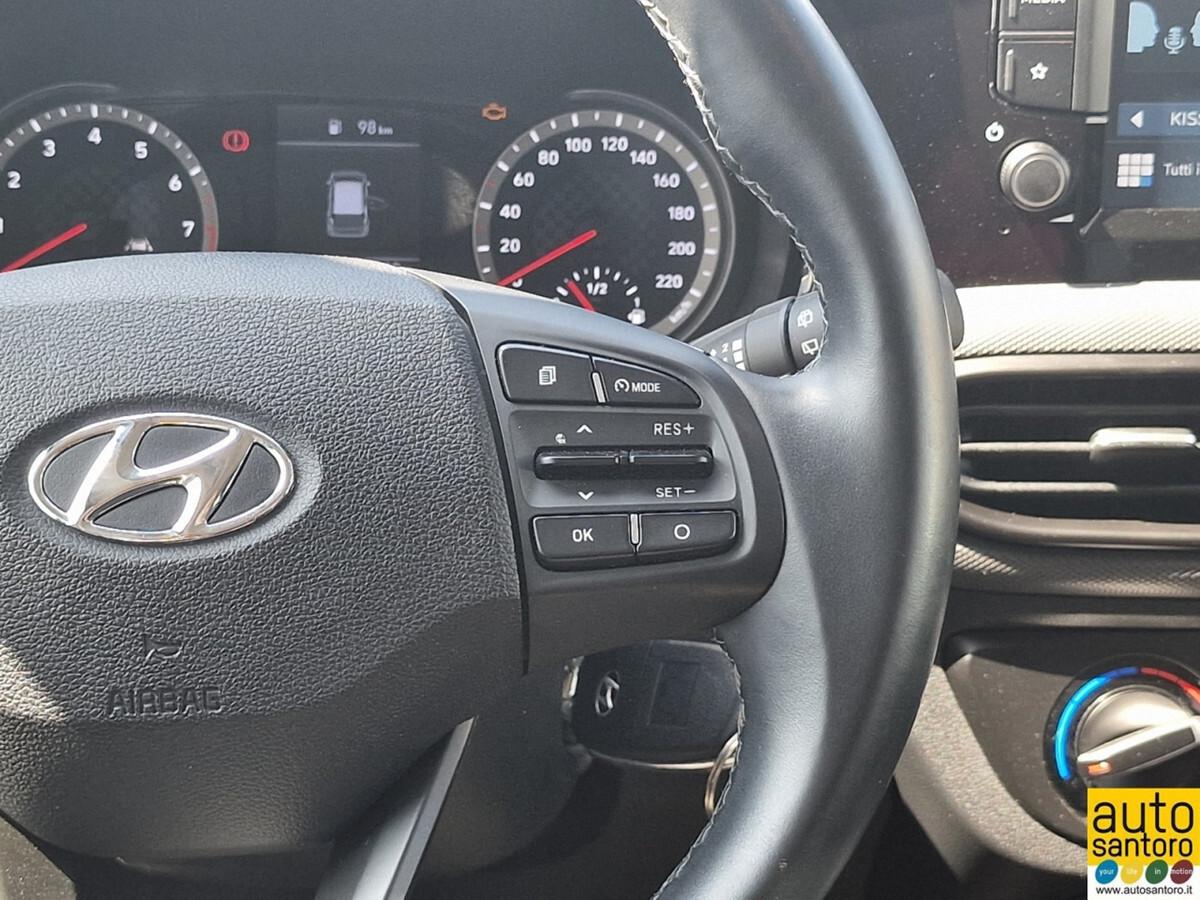 HYUNDAI I10 1.0 TECH + CONNECT PACK