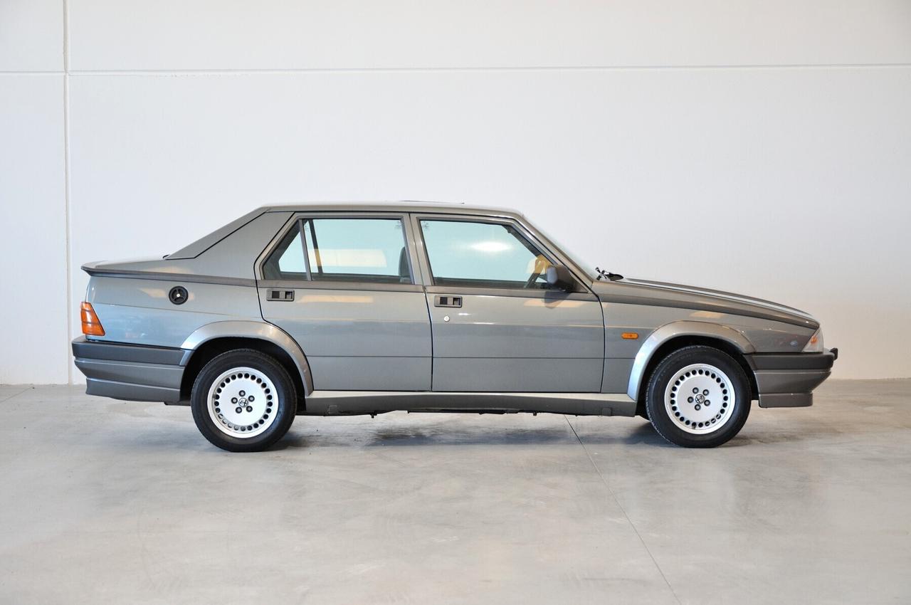 Alfa Romeo 75 2.0i Twin Spark clima 1a serie ASI CRS