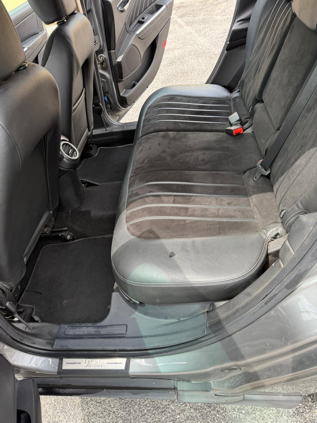 Lancia Delta 1.6 MJT DPF Business