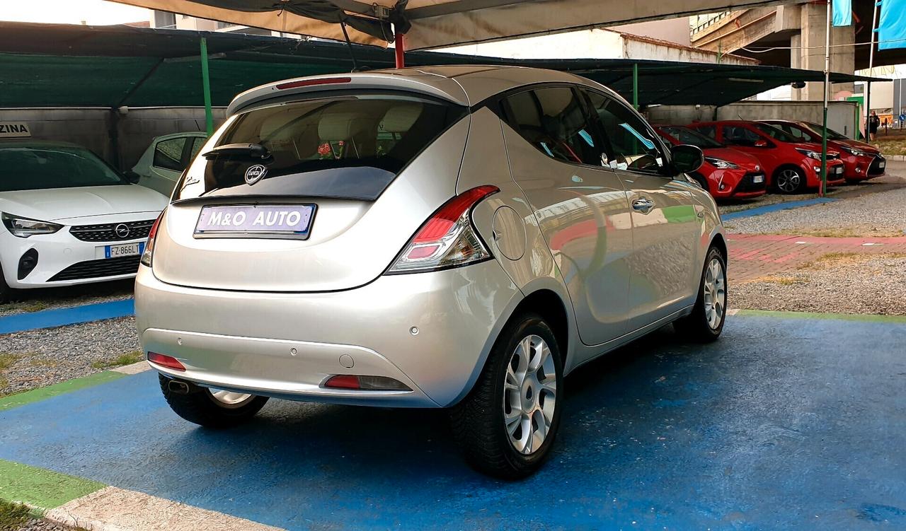LANCIA YPSILON 1.2 BENZINA G.P.L DI CASA 76MILA KM EURO 6