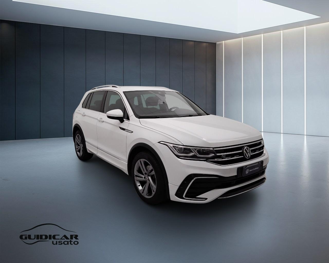 VOLKSWAGEN Tiguan II 2021 - Tiguan 1.5 tsi R-Line 150cv dsg