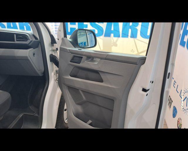 VOLKSWAGEN T6 Caravelle 2.0 tdi 150cv Trendline p.c.