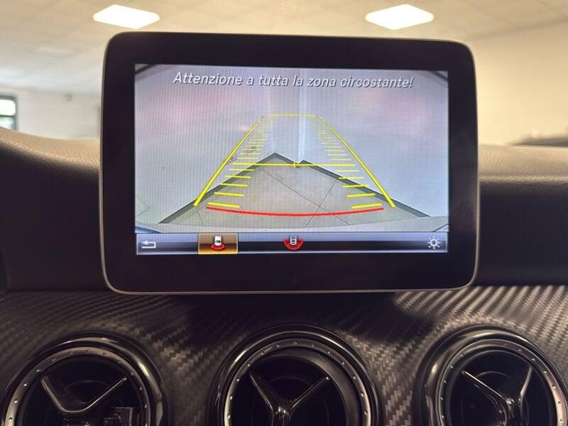 Mercedes-Benz GLA 180 d Automatic Business