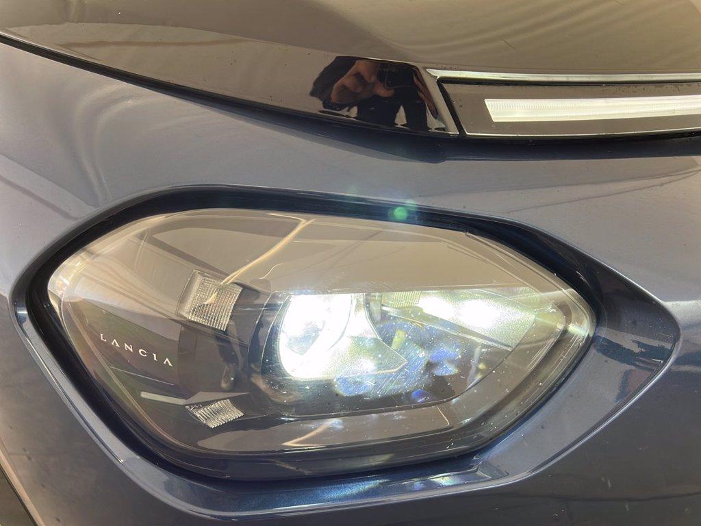 LANCIA Ypsilon 1.2 mhev edizione cassina e-dct del 2024