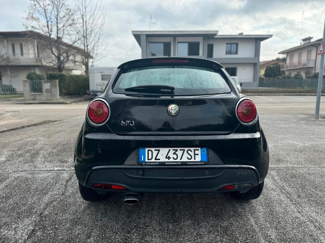 Alfa Romeo MiTo 1.6 JTDm 16V Distinctive Sport Pack