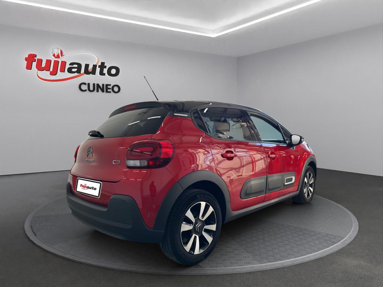 Citroen C3 1.2 puretech Shine Pack s&s 83cv