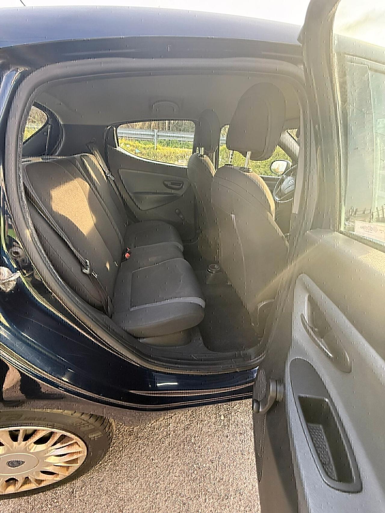 Lancia Ypsilon 1.3 MJT 16V 95 CV 5 porte S&S Platinum