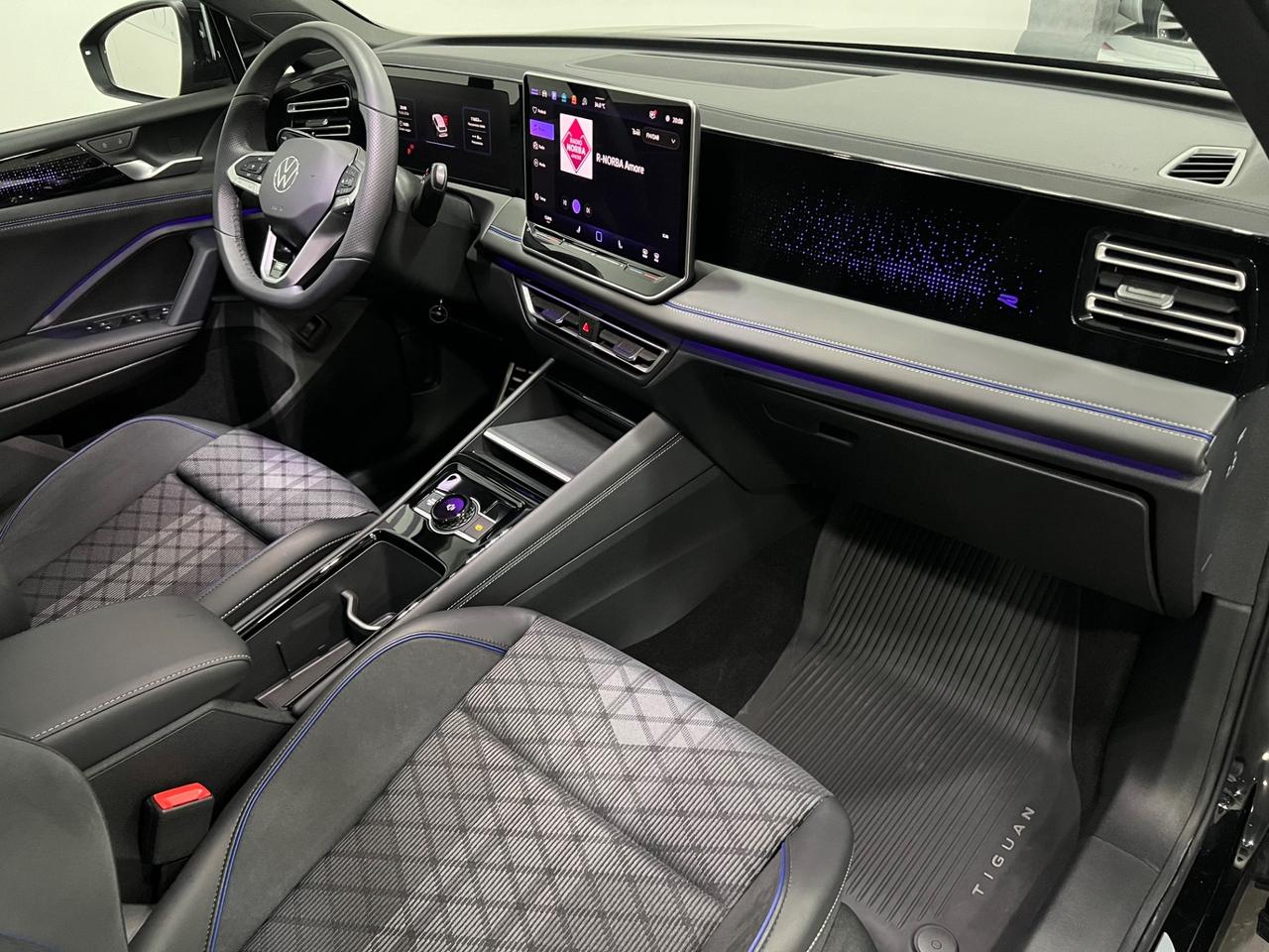 VOLKSWAGEN Tiguan 2.0 TDI DSG R-Line Plus 150 cv