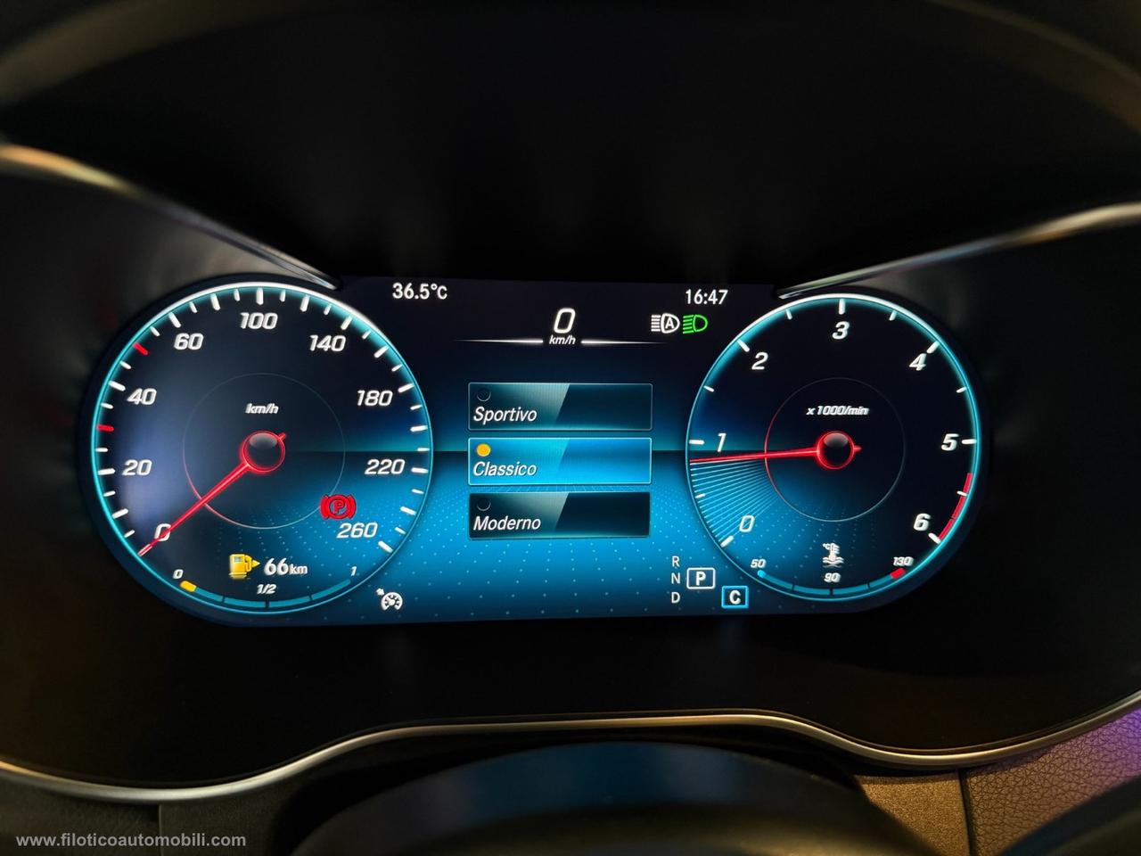 MERCEDES-BENZ GLC 300 d 4Matic Coupé Premium Plus TETTO APRIBILE- GANCIO TRAINO - LUCI AMBIENT