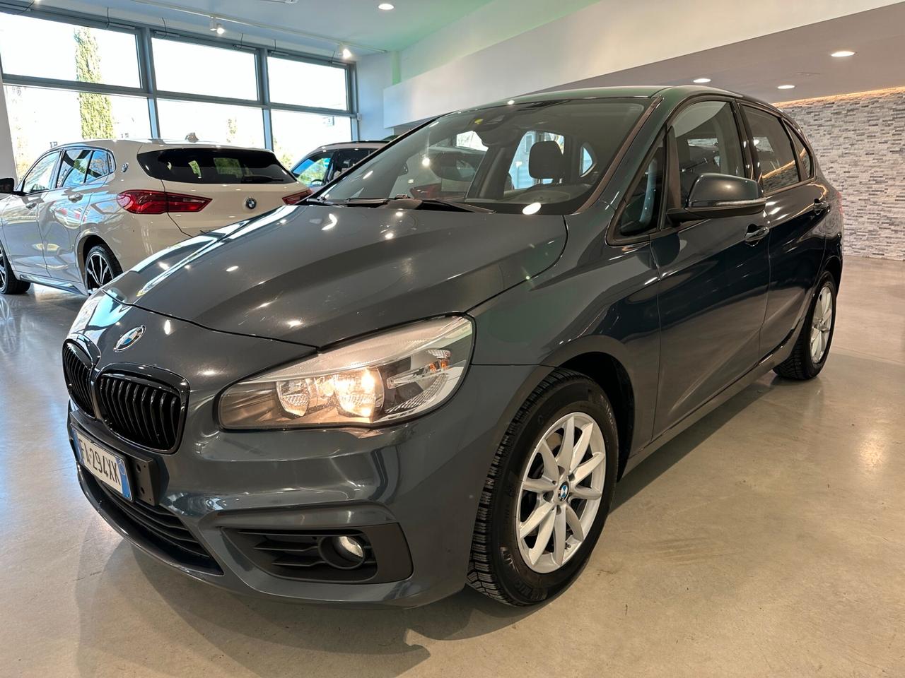 Bmw 216 216d Active Tourer Neo Patentati