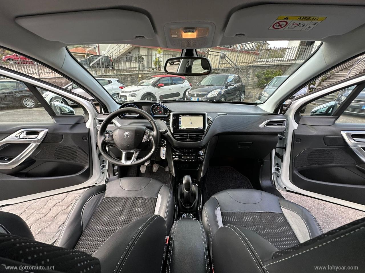 PEUGEOT 2008 BlueHDi 100 Black Matt