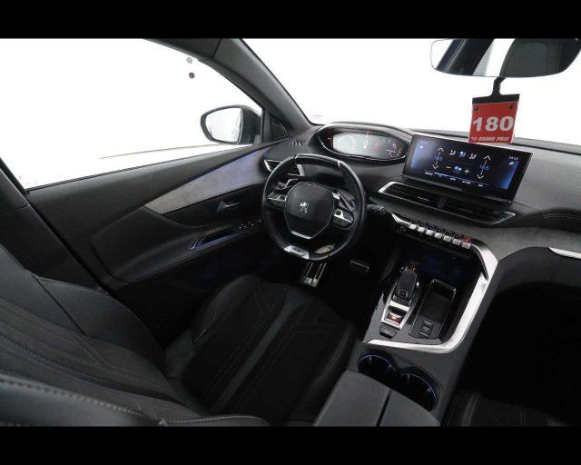 PEUGEOT 5008 BlueHDi 130 S&S EAT8 GT