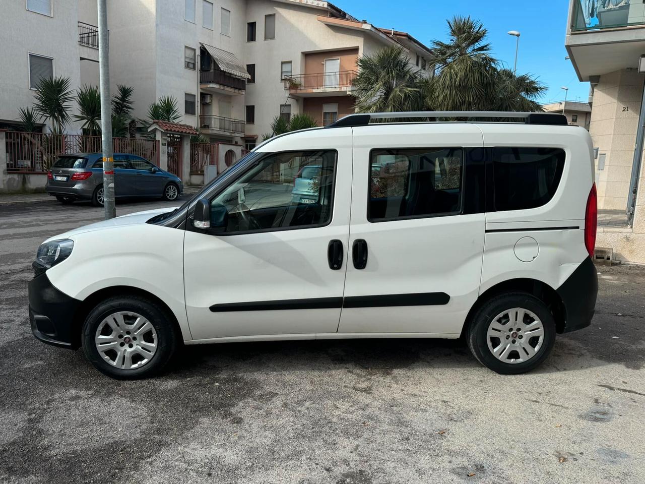 FIAT DOBLO 1.3 MJ 95 CV E6 CARGO FURGONE AUTOCARRO E6 2 POSTI