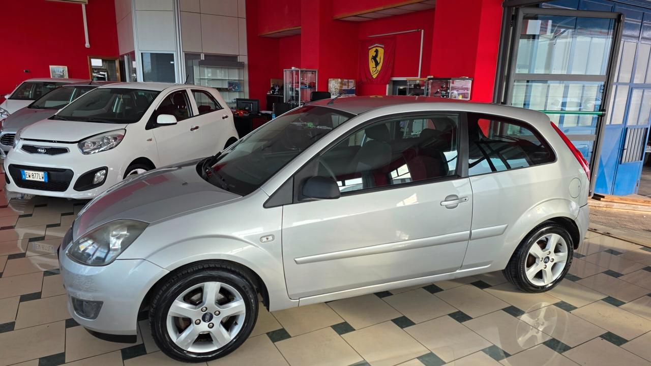Ford Fiesta 1.4 TDCi 3p. Ghia