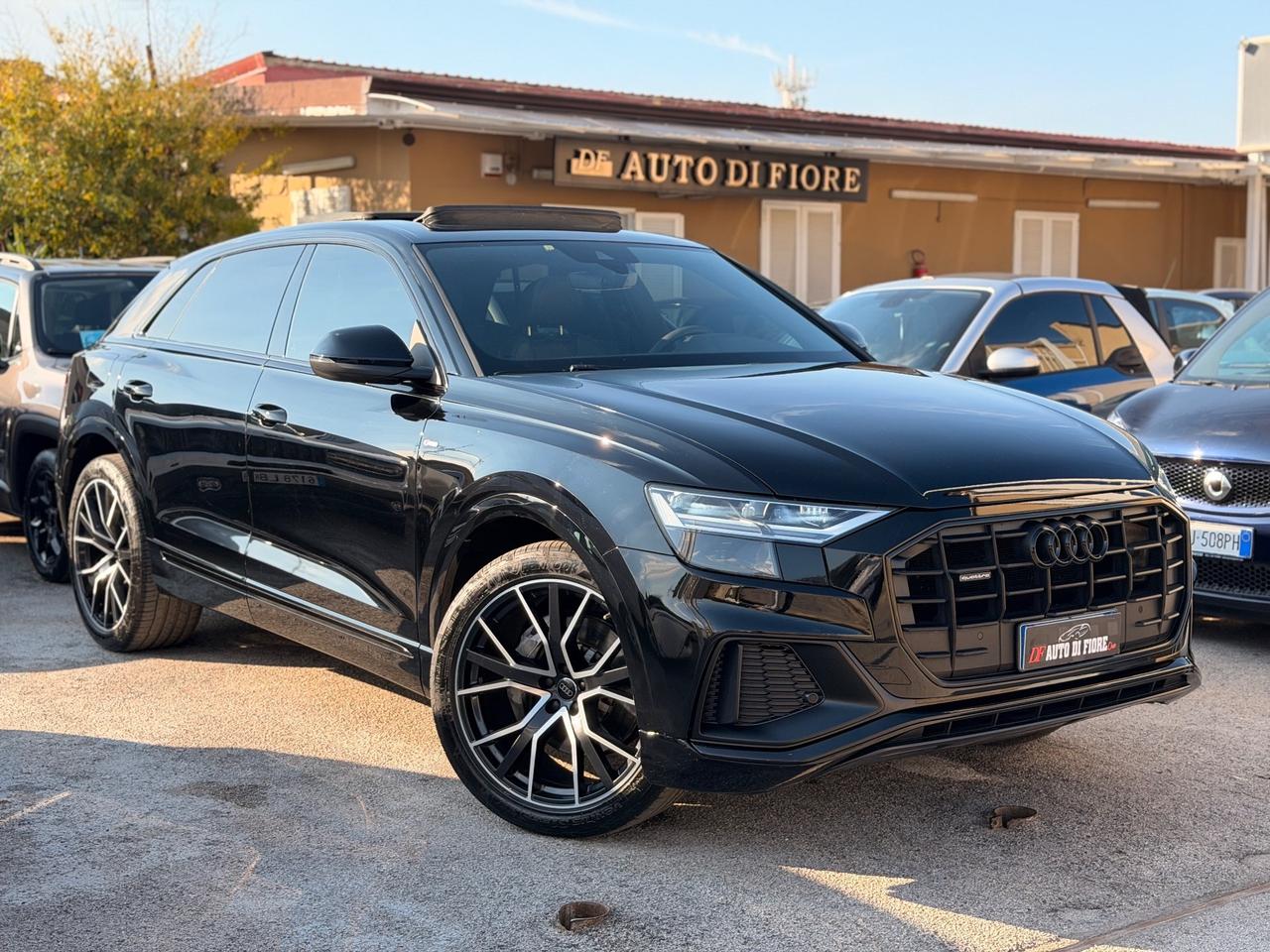 Audi Q8 50 TDI 3.0 286CV quattro S-Line Tetto Bang olufsen