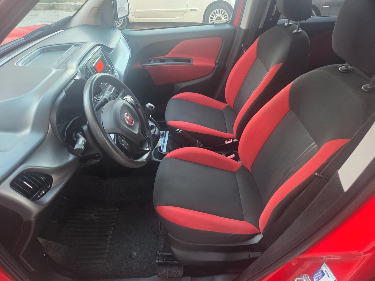 FIAT DOBLO' ANNO 2016 1.6 MJET 7 POSTI KM CERTIFICATI