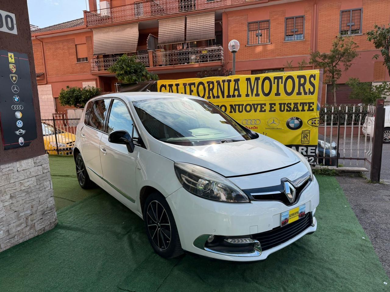 Renault Scenic XMod 1.5 dCi 110CV