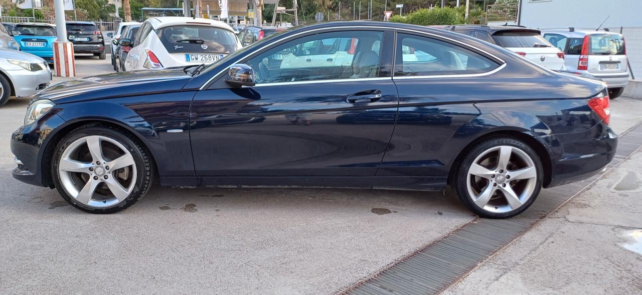 Mercedes-benz C 220 CDI Coupé Avantgarde