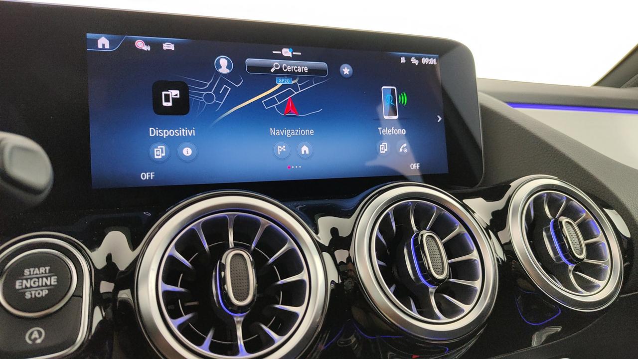 Mercedes-Benz GLA 200 d automatic