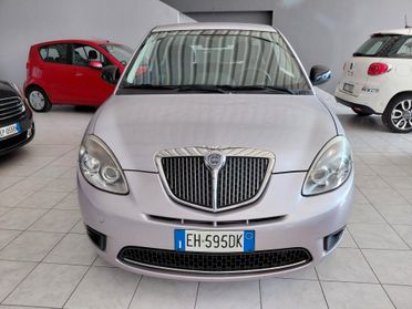Lancia Ypsilon 1.2 69 CV Unyca KM 128.800