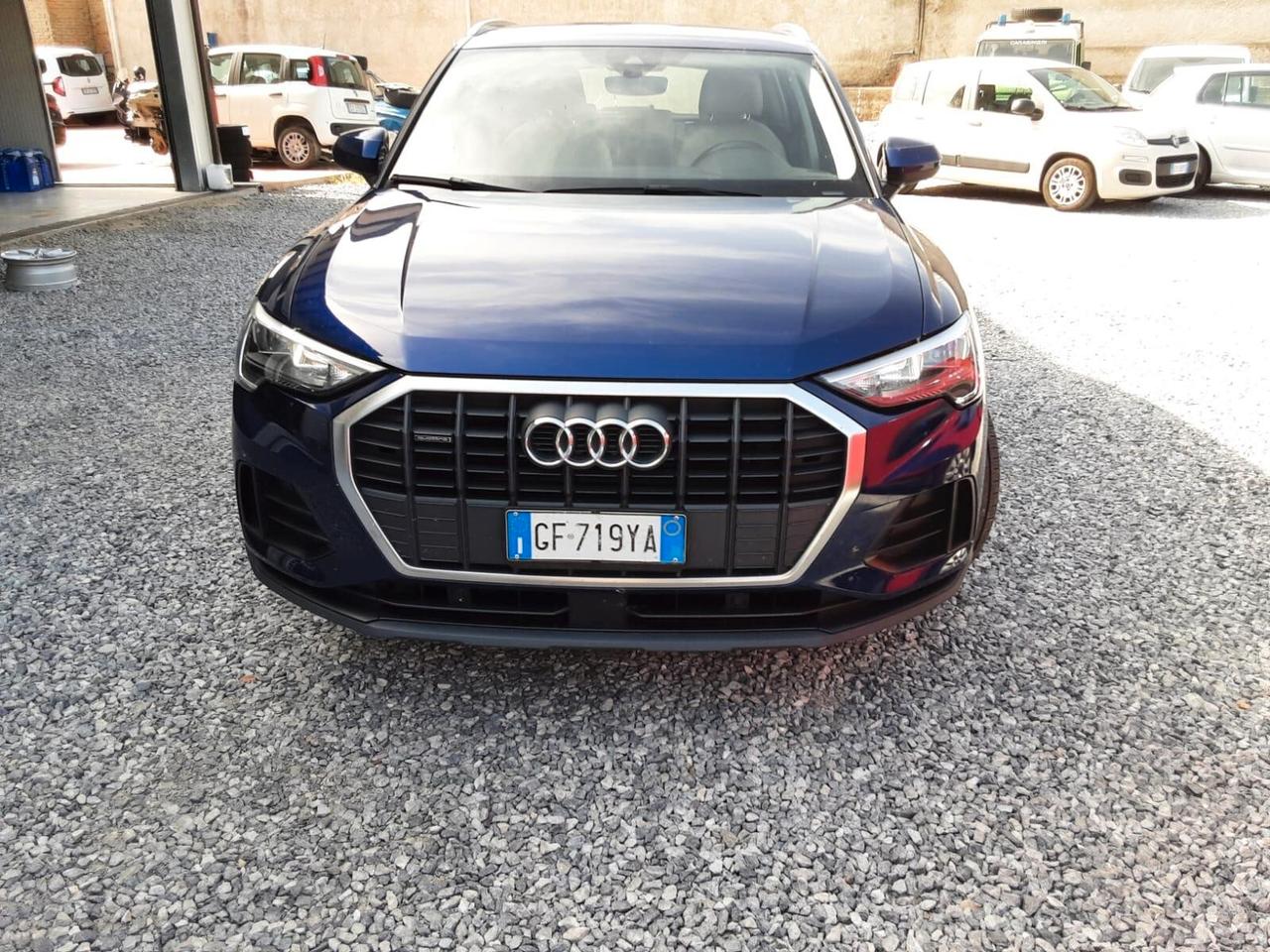 Audi Q3 35 TDI S tronic Business