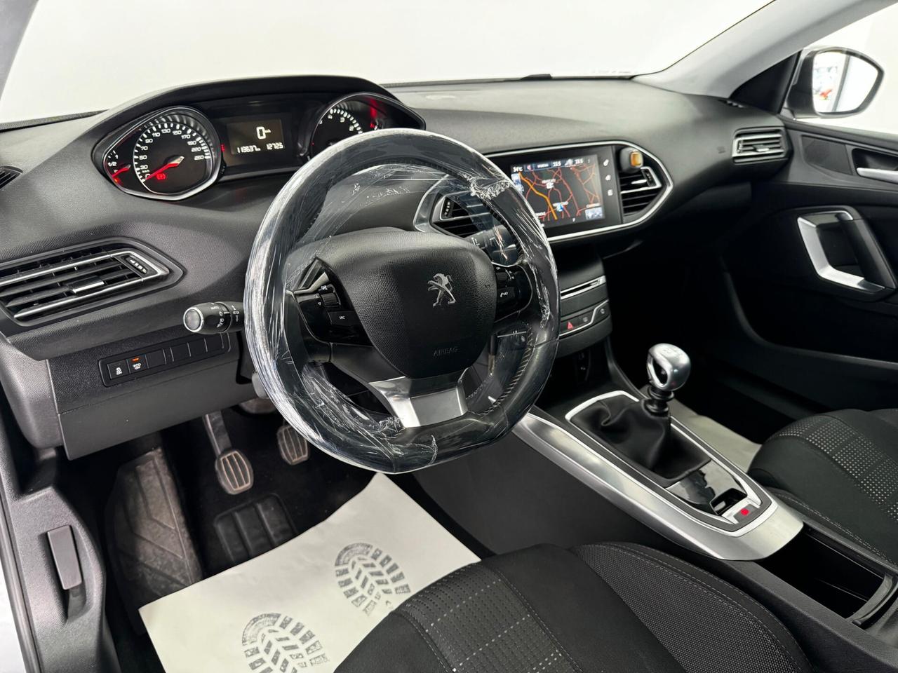 Peugeot 308 PureTech Turbo 130 S&S Allure