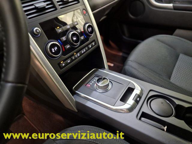 LAND ROVER Discovery Sport 2.0 TD4 180 CV HSE