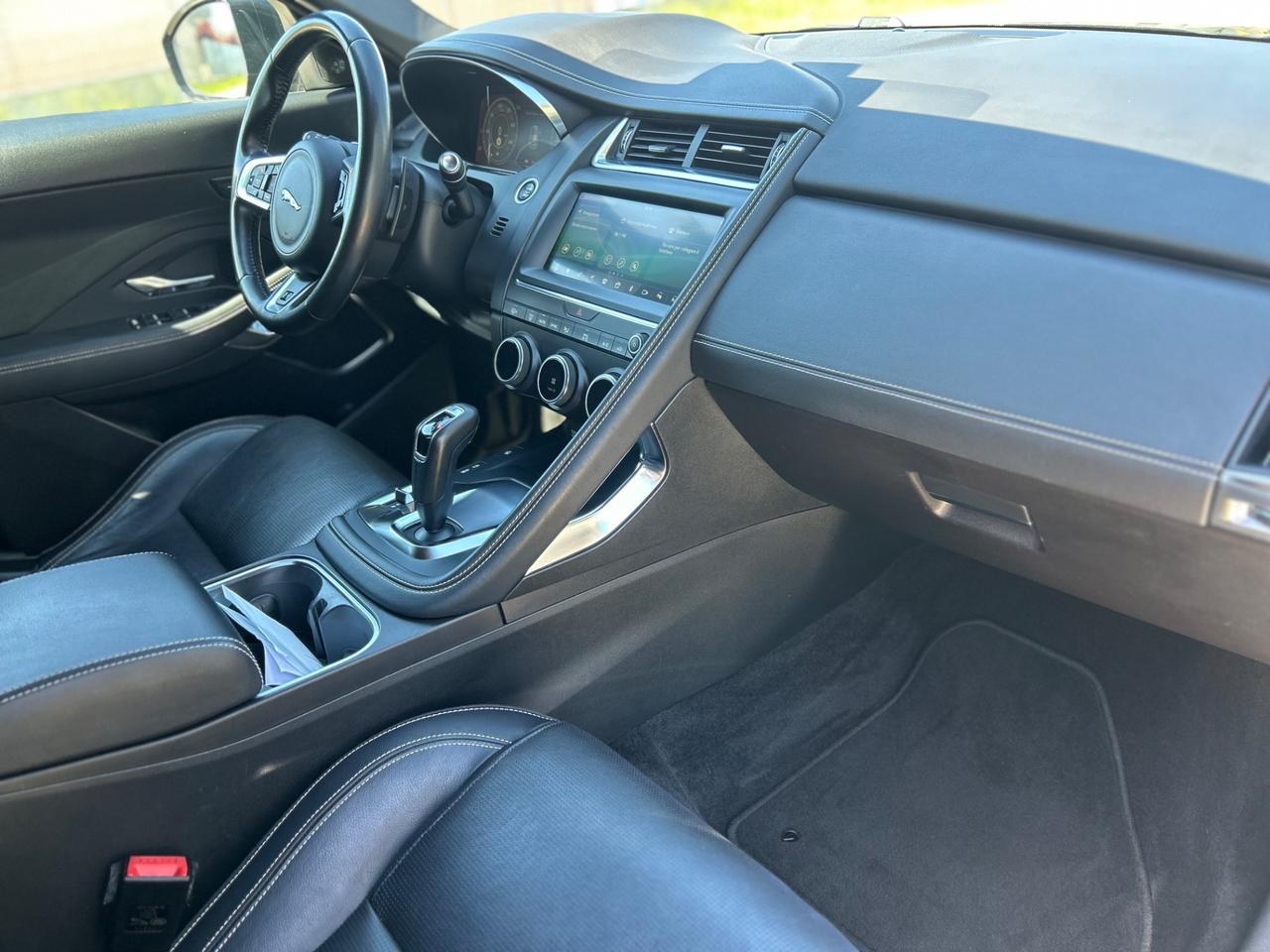 Jaguar E-Pace 2.0D 150 CV AWD R-Dynamic
