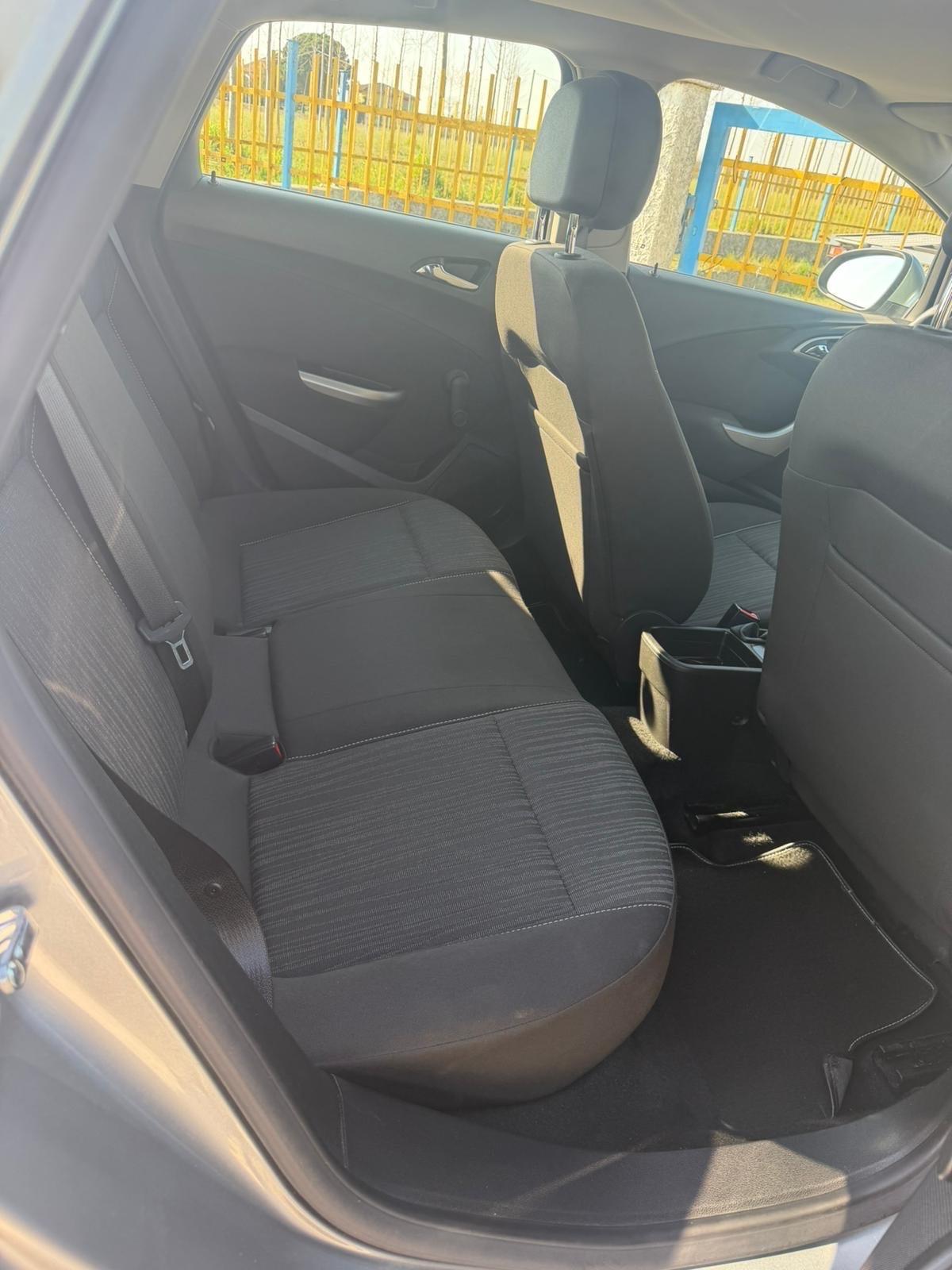 Opel Astra 1.4 16V Twinport 5 porte Enjoy