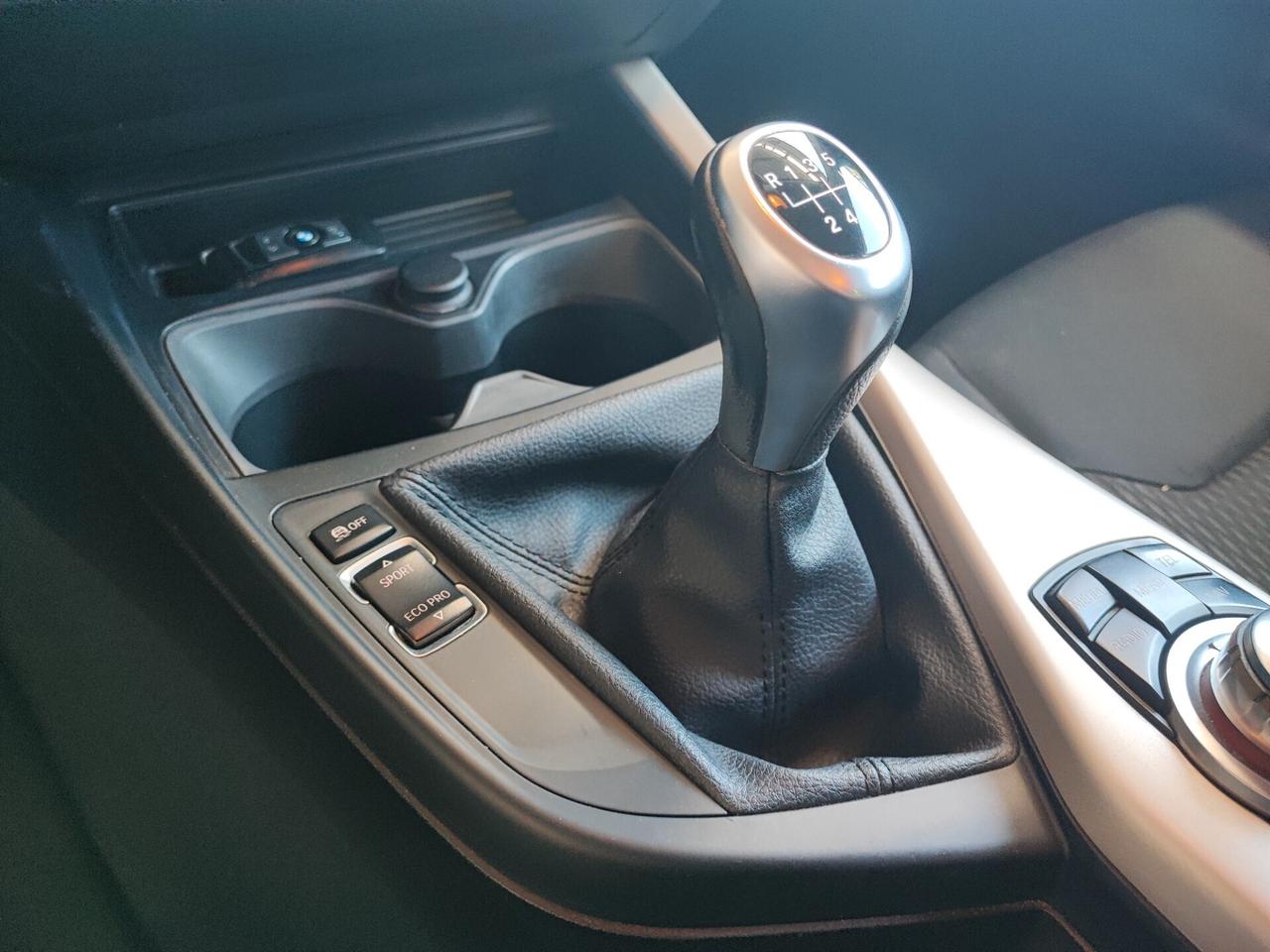Bmw 116 116d 5p. Efficient Dynamics Urban