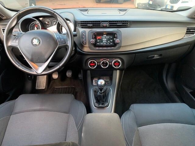 Alfa Romeo Giulietta 1.4 Distinctive Gpl 120cv NEOPATENTATI