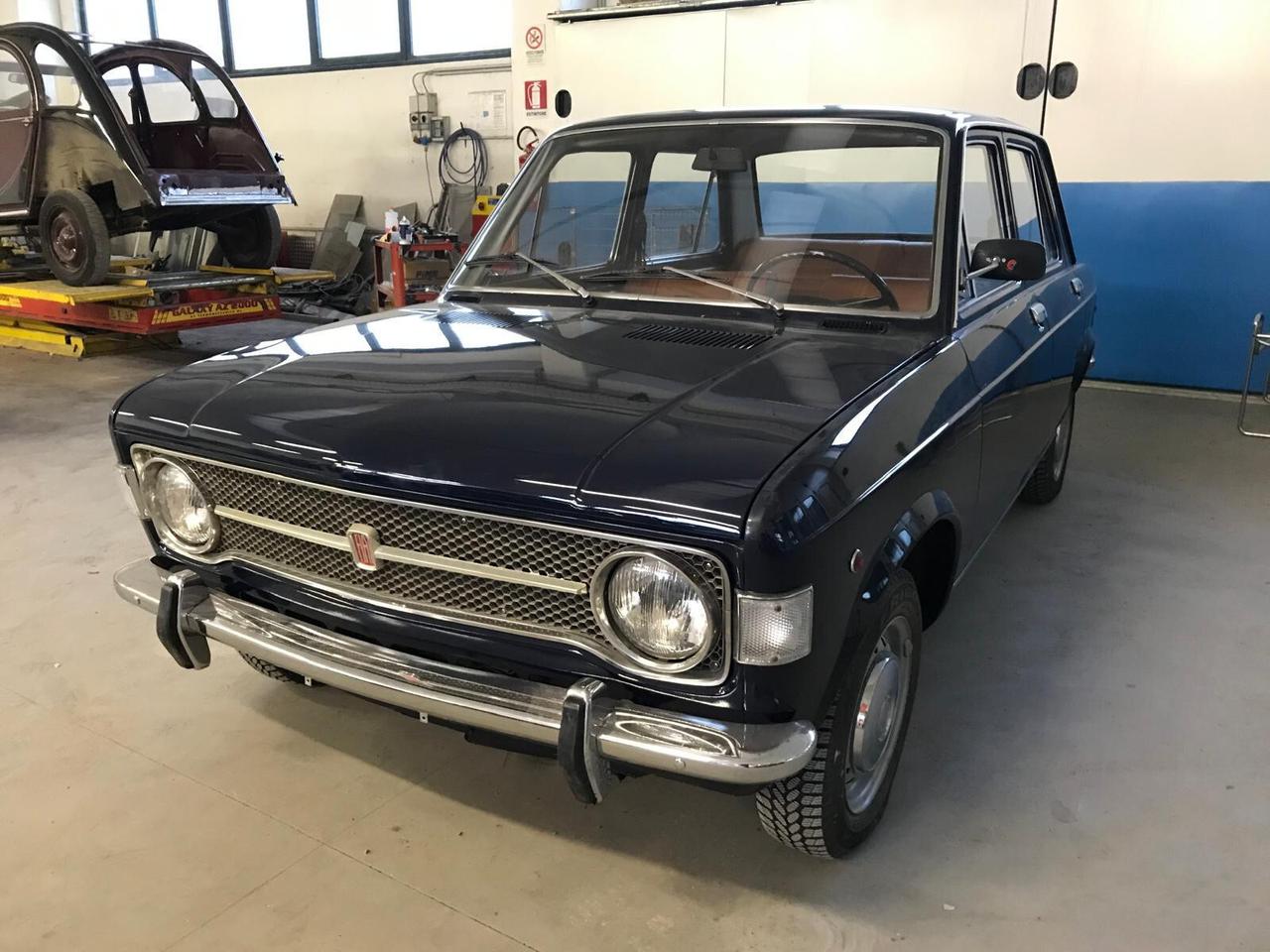 Fiat 128 LUSSO