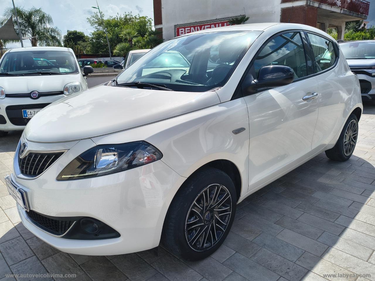 LANCIA Ypsilon 1.0 FireFly 5p.S&S Hybryd Gold