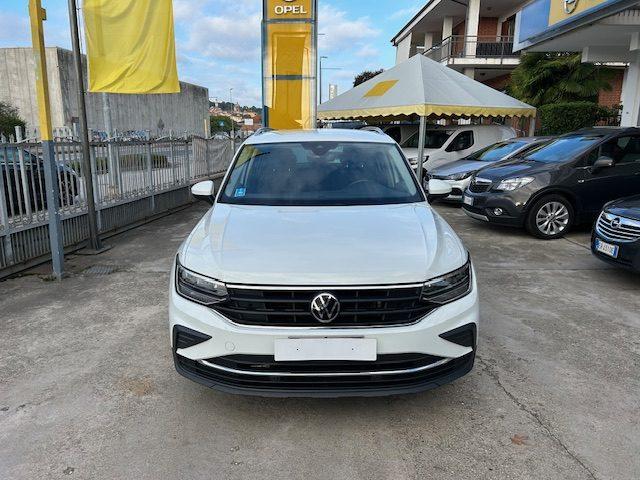 VOLKSWAGEN Tiguan 2.0 TDI 150 CV SCR DSG Life UNICO PROPRIETARIO