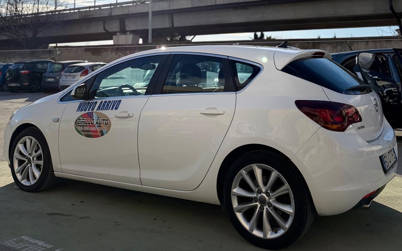 Opel Astra 2.0 Diesel Cosmo 160 Cv