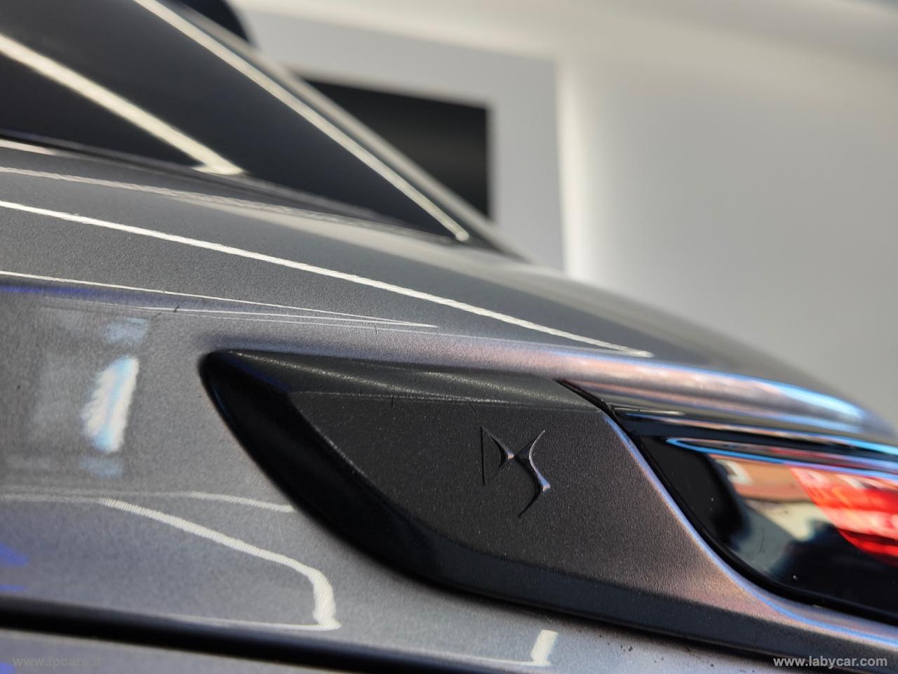 DS AUTOMOBILES DS 3 Crossback BlueHDi 110 PERFORMANCE LINE