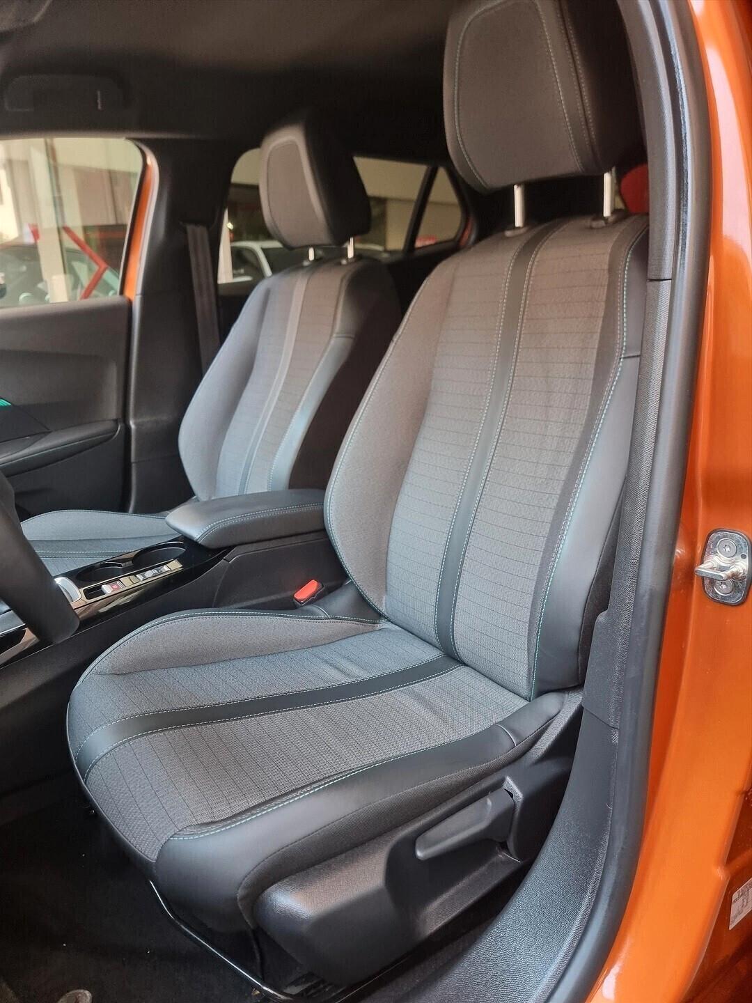 Peugeot 2008 PureTech 100 S&S Allure 12 +12 GARANZIA ITALIANA