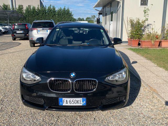 BMW 116 i 5p. Urban