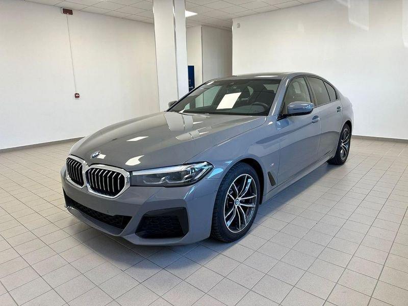 BMW Serie 5 520 d 48V Msport XDrive