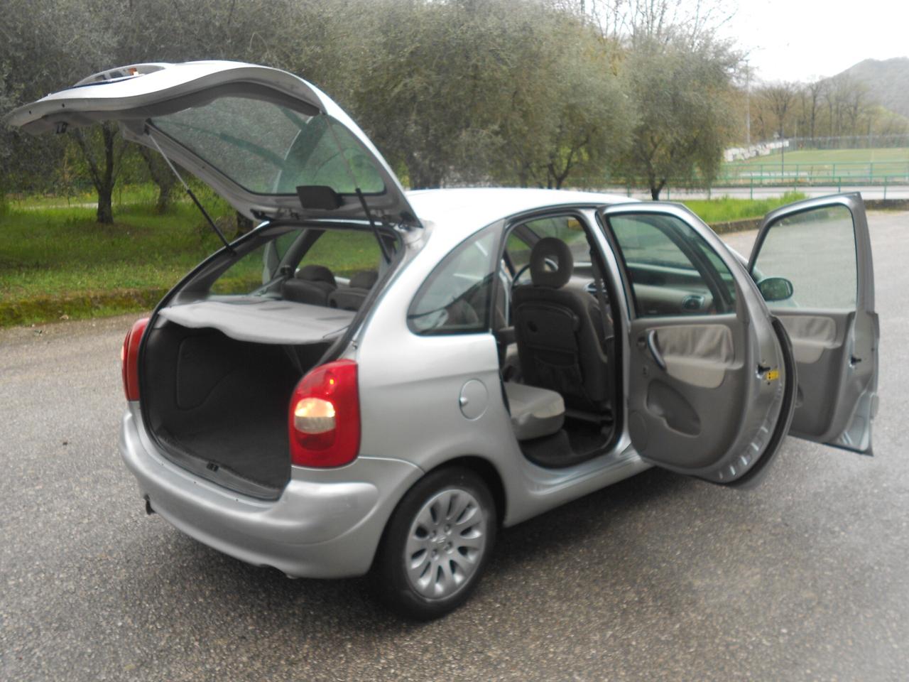 PICASSO 2.0hdi(VELLUTO-C.LEGA-CLIMATRONIC)90cv