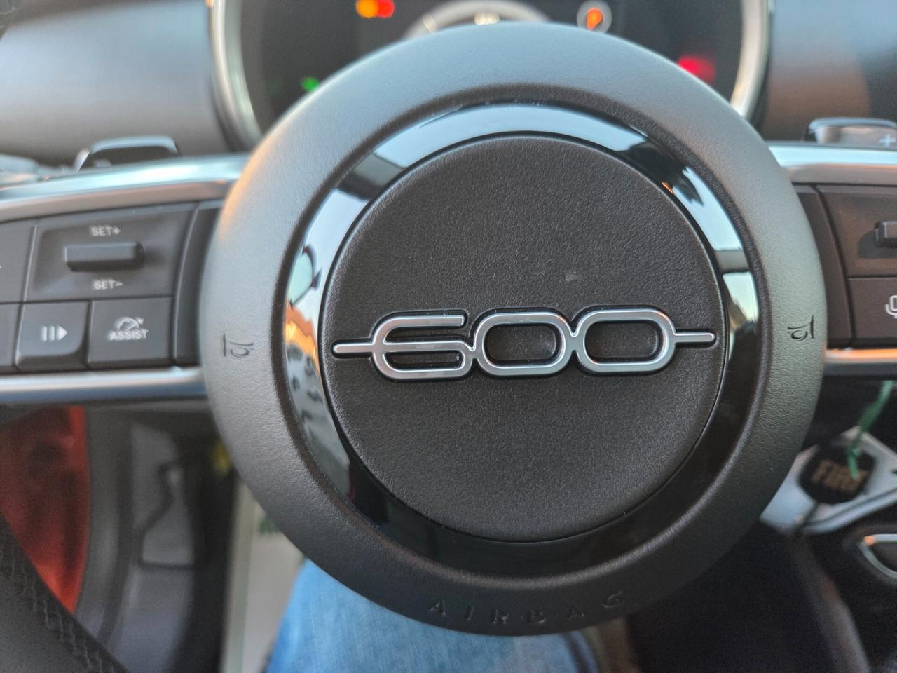 Fiat 600 Hybrid Km0 Nessun obbligo finanziario