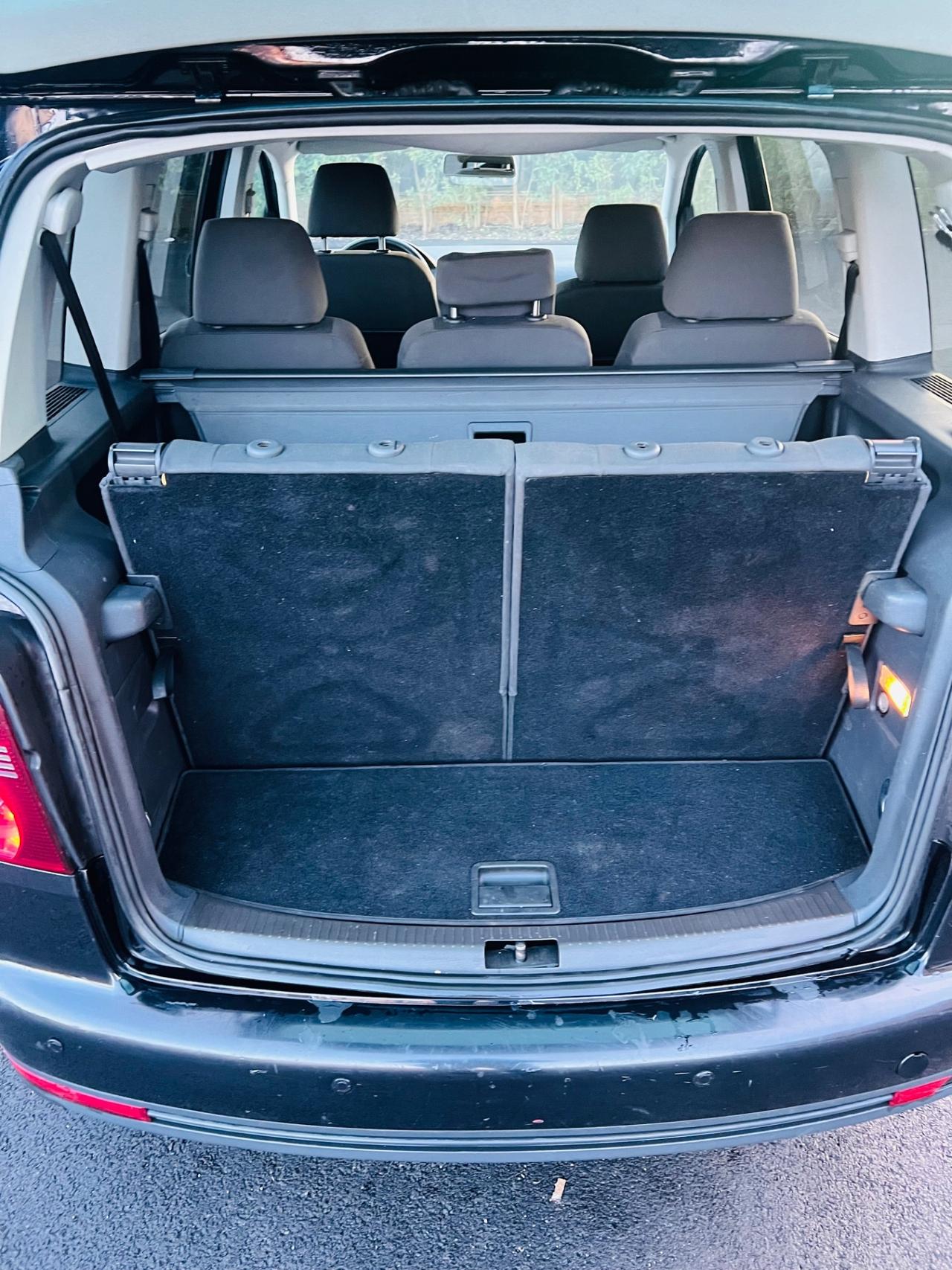 Volkswagen Touran 1.9 TDI 105CV, 7 POSTI DPF Highline