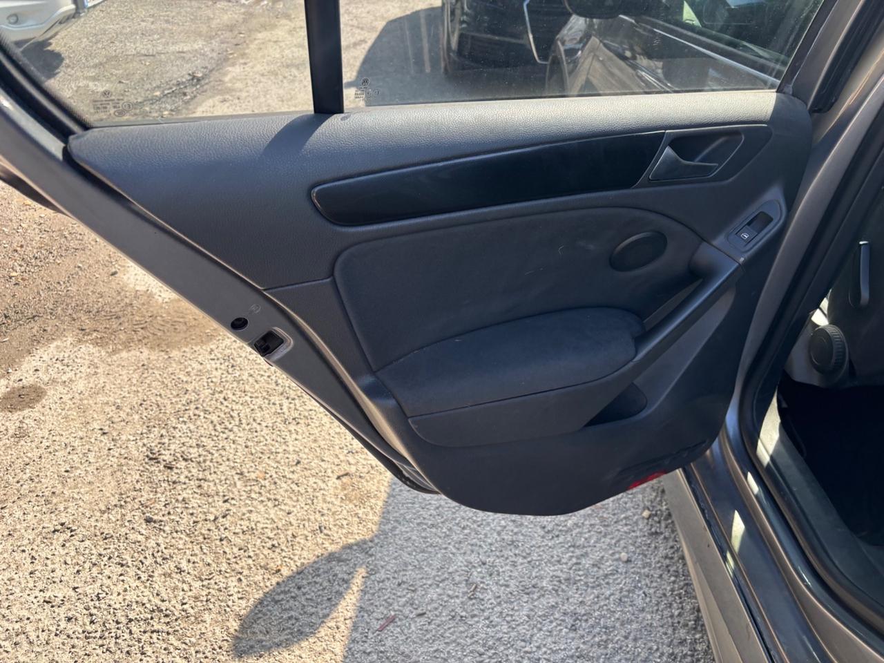 Volkswagen Golf 1.6 TDI 5p. Comfortline