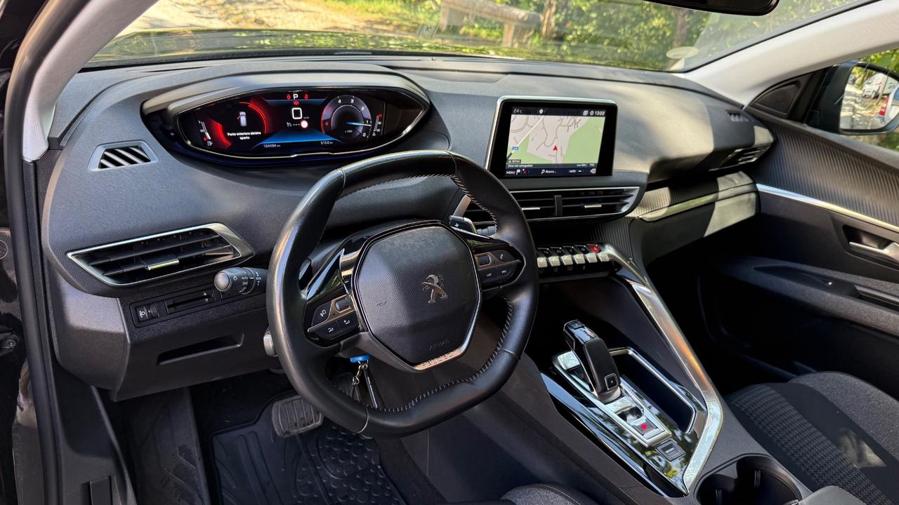 Peugeot 3008 BlueHDi 130 S&S EAT8 Allure