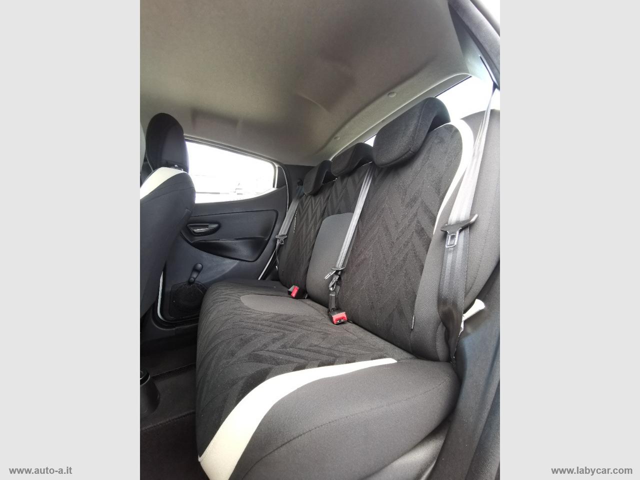 LANCIA Ypsilon 1.2 69 CV 5p. Gold