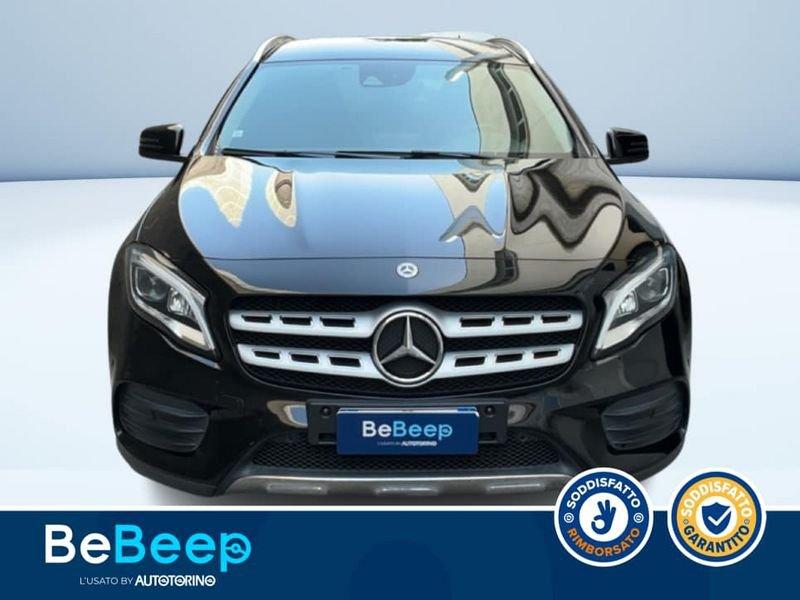Mercedes-Benz GLA 180 PREMIUM AUTO
