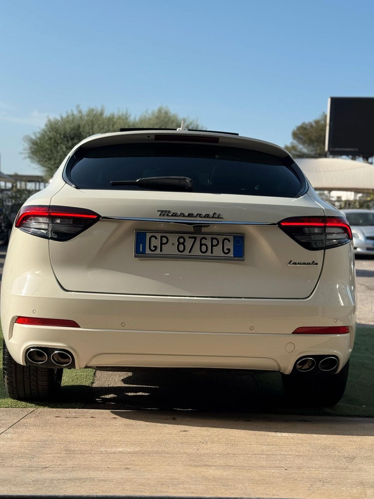 Maserati Levante MHEV 330 CV AWD GT Ultima