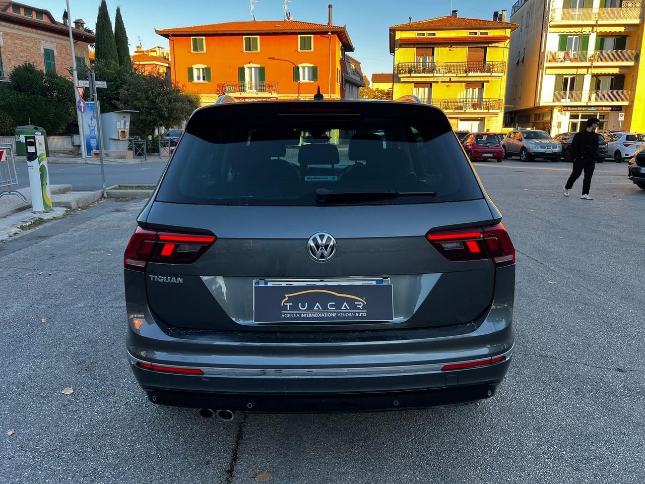 Volkswagen Tiguan Sport 1 #50918